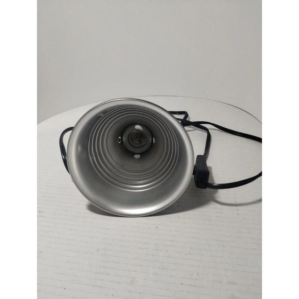 Reptile Light Lamp - Picture 2 of 4